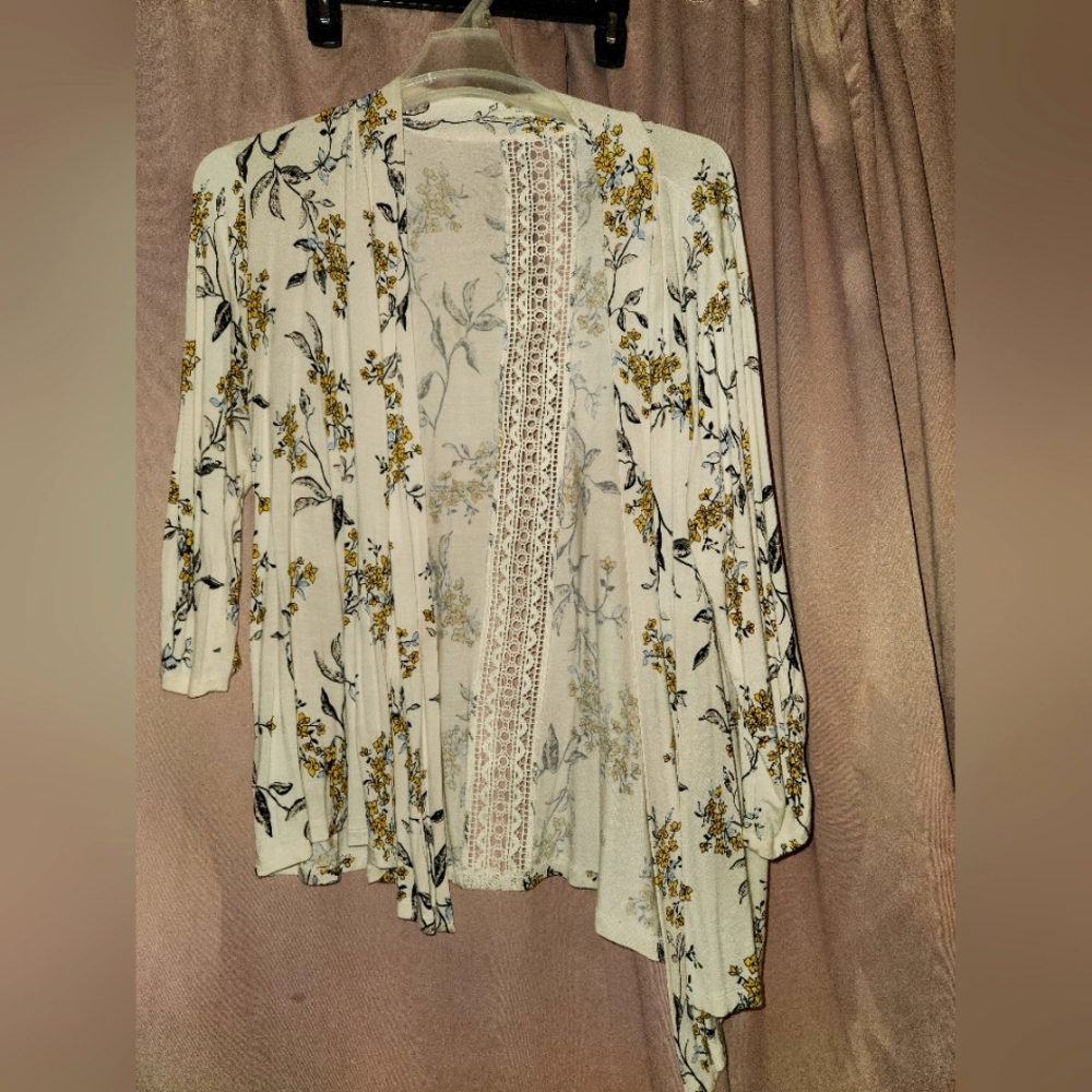 Maurices cardigan